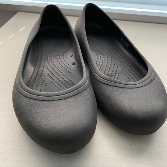 Crocs Marnie Slip On Flats - Picture 2 of 6